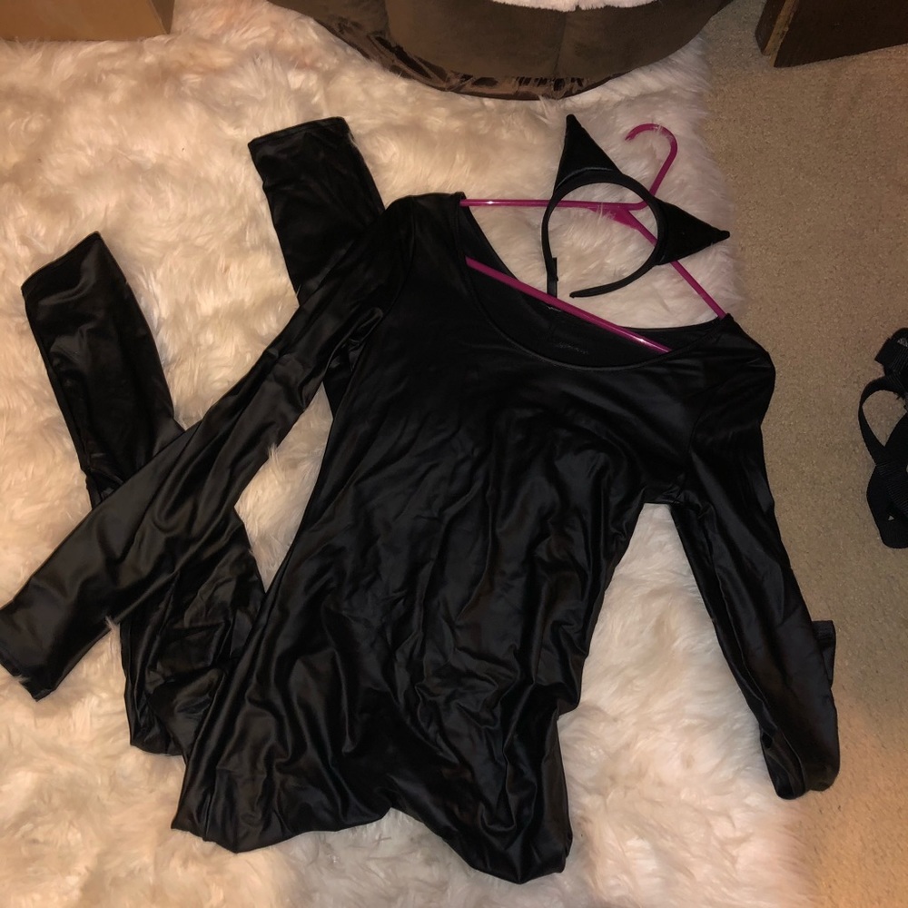 Cat women’s costume